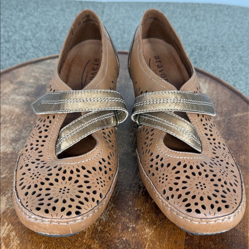 Aravon Shoes Wm 8D Brown Leather Mary Jane Kitten Heel Loafers New Balance - Picture 3 of 15